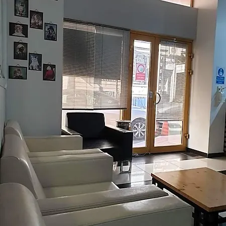 Hostel Ida *