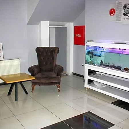 Ida * Istanbul